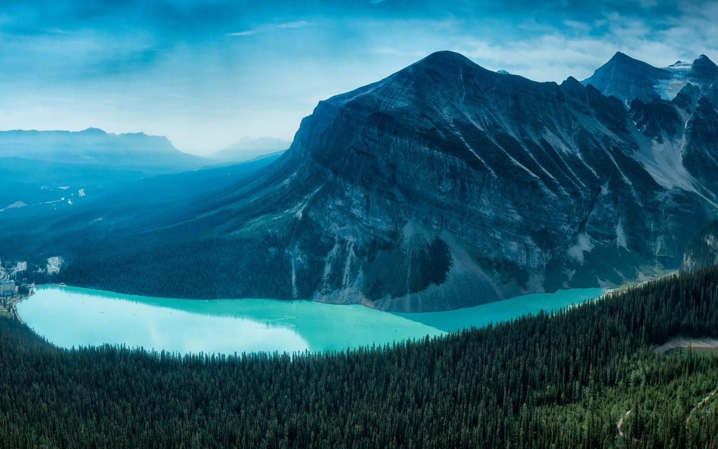 Wallpaper Canadian Rockies, Lake Louise, Banff National Park, Canada