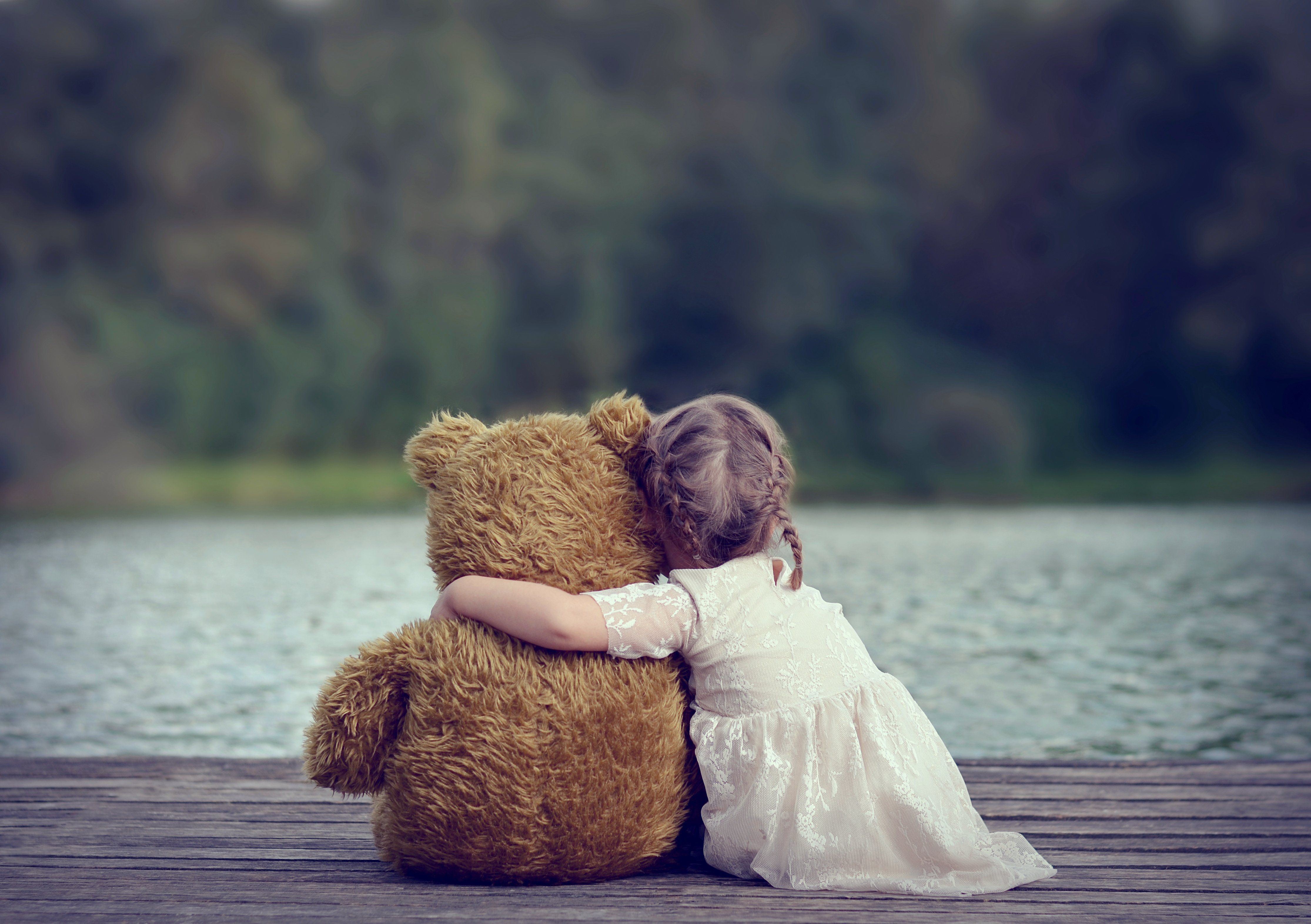 Kids children childhood teddy bear friendship friends lakes hug