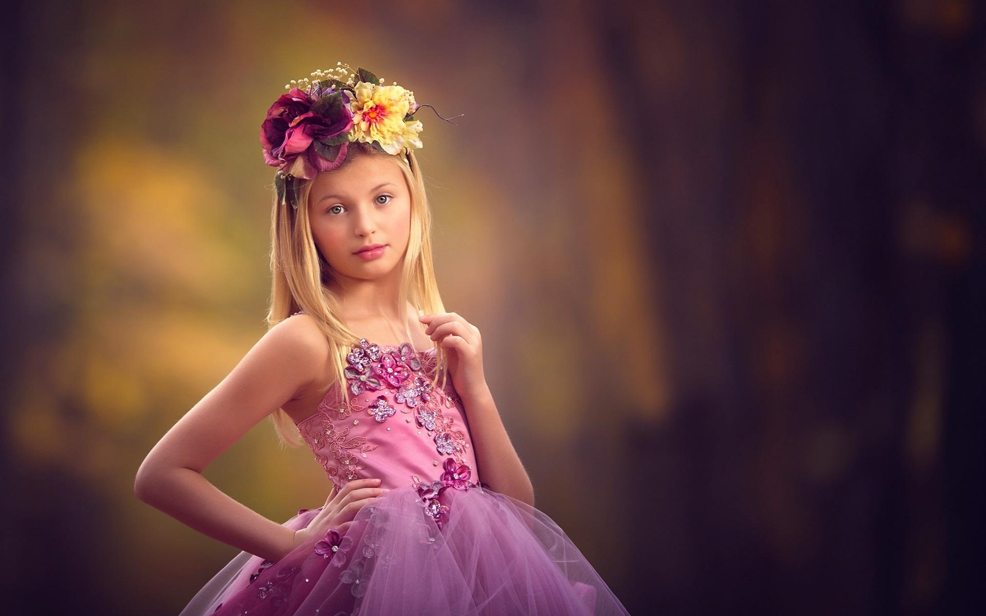 Wallpaper Cute little girl, wreath, purple dress 1920x1200 HD
