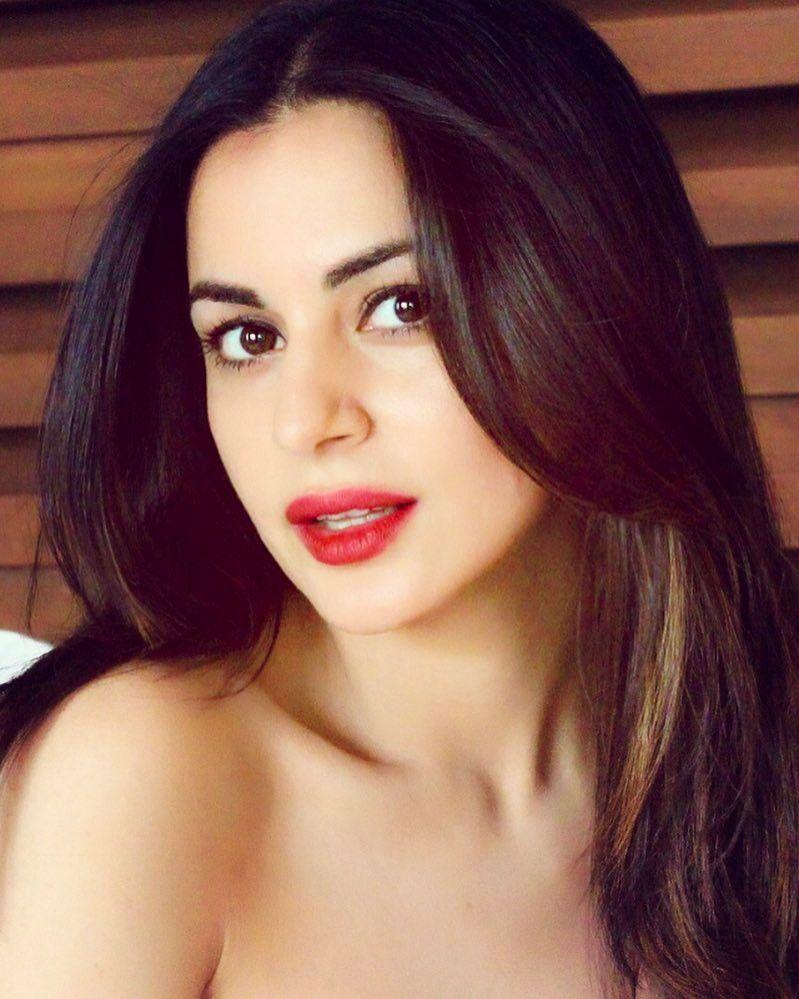 Shraddha Arya. albums. Arya, Beautiful women picture, Indian tv