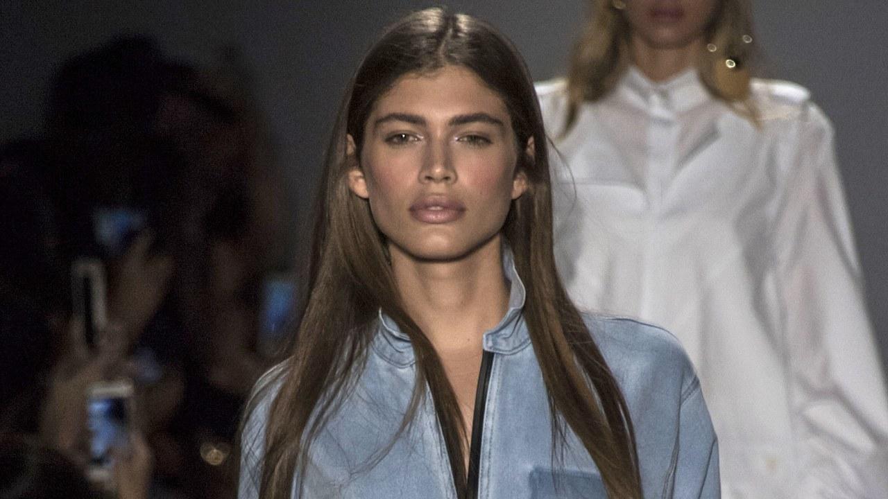 Flipboard: Valentina Sampaio is Victoria's Secret's first