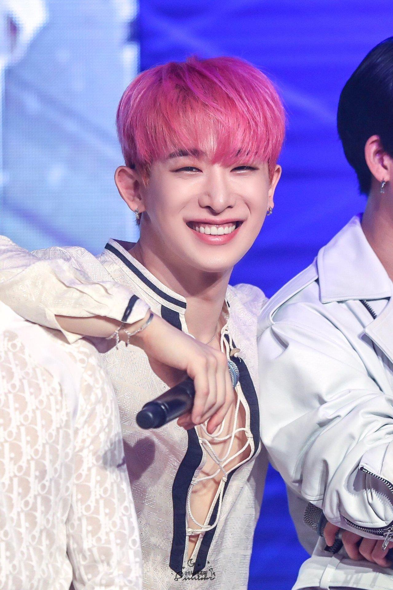 Monsta x