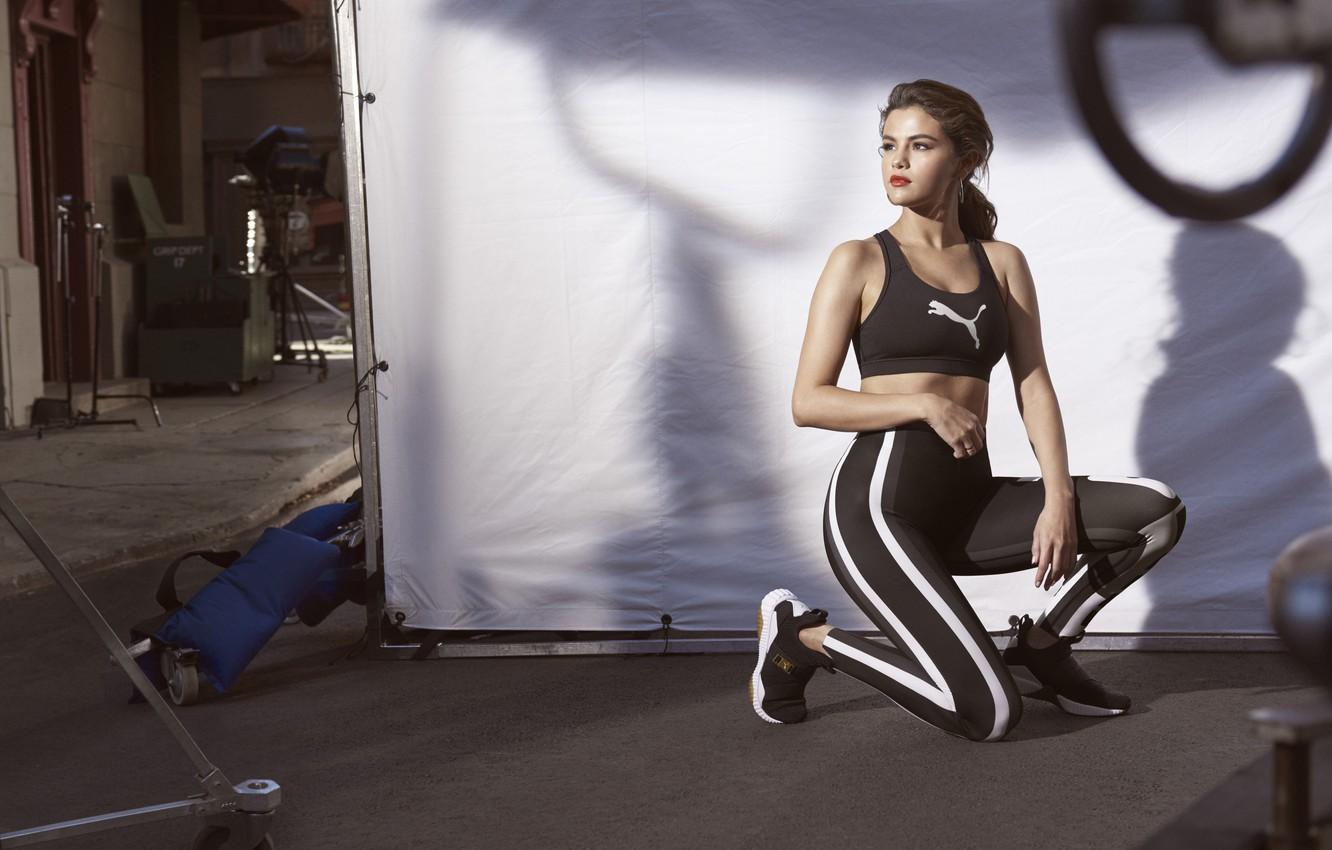 Wallpaper model, advertising, figure, singer, brown hair, beauty