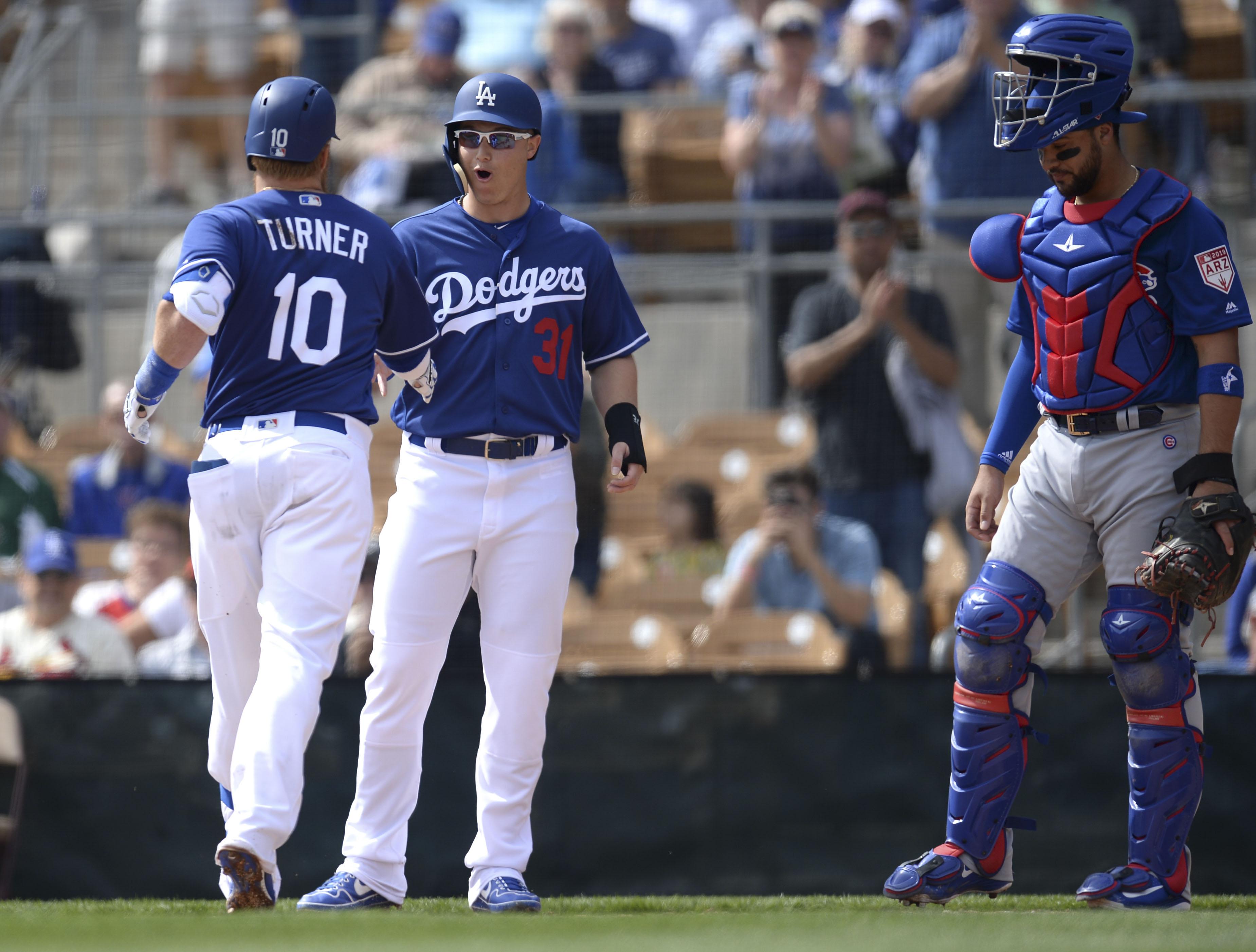 Dodgers win third straight to begin Spring Training