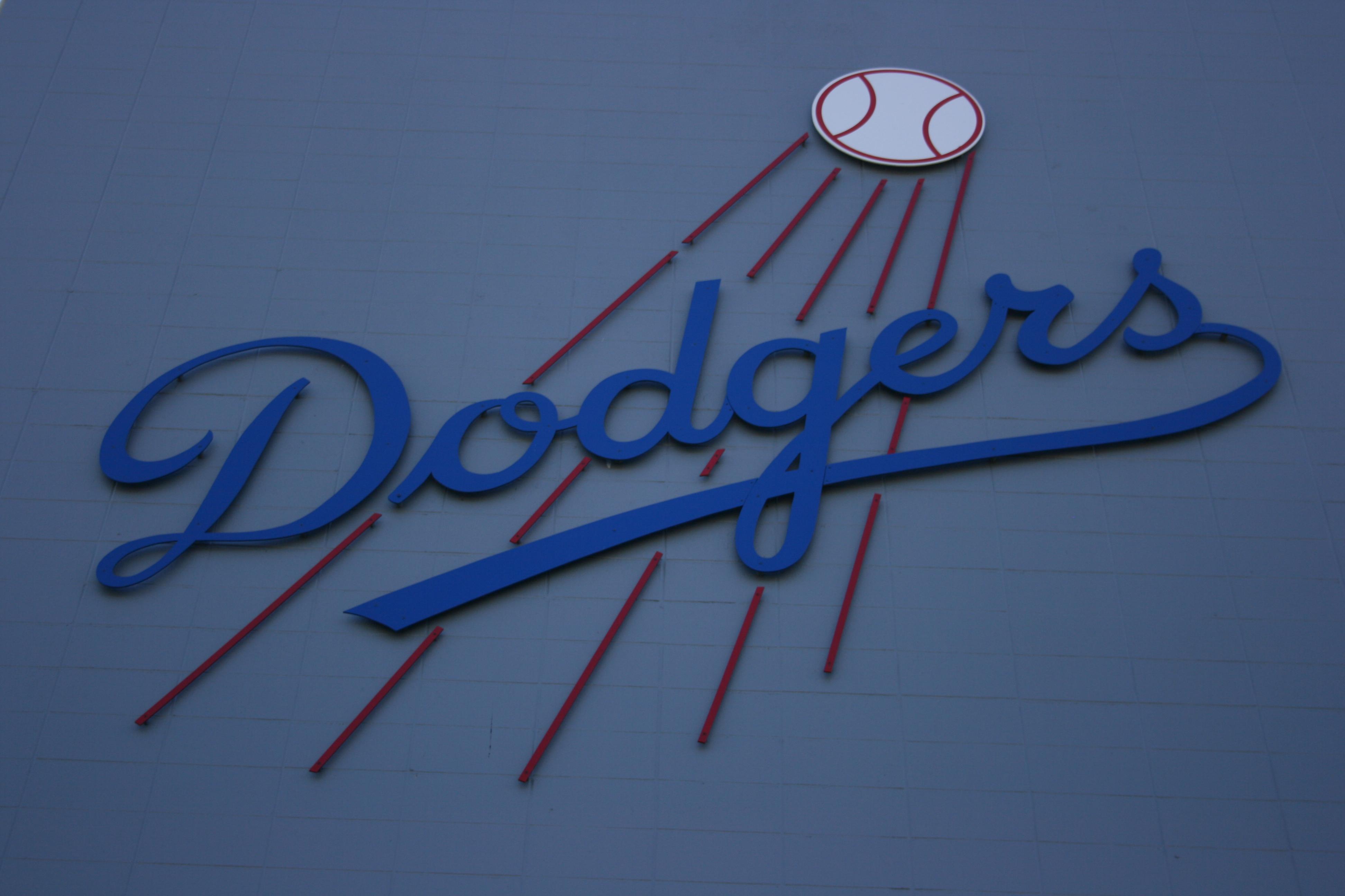 Dodgers Stadium Parking Lot Fight Leaves Man On Life Support