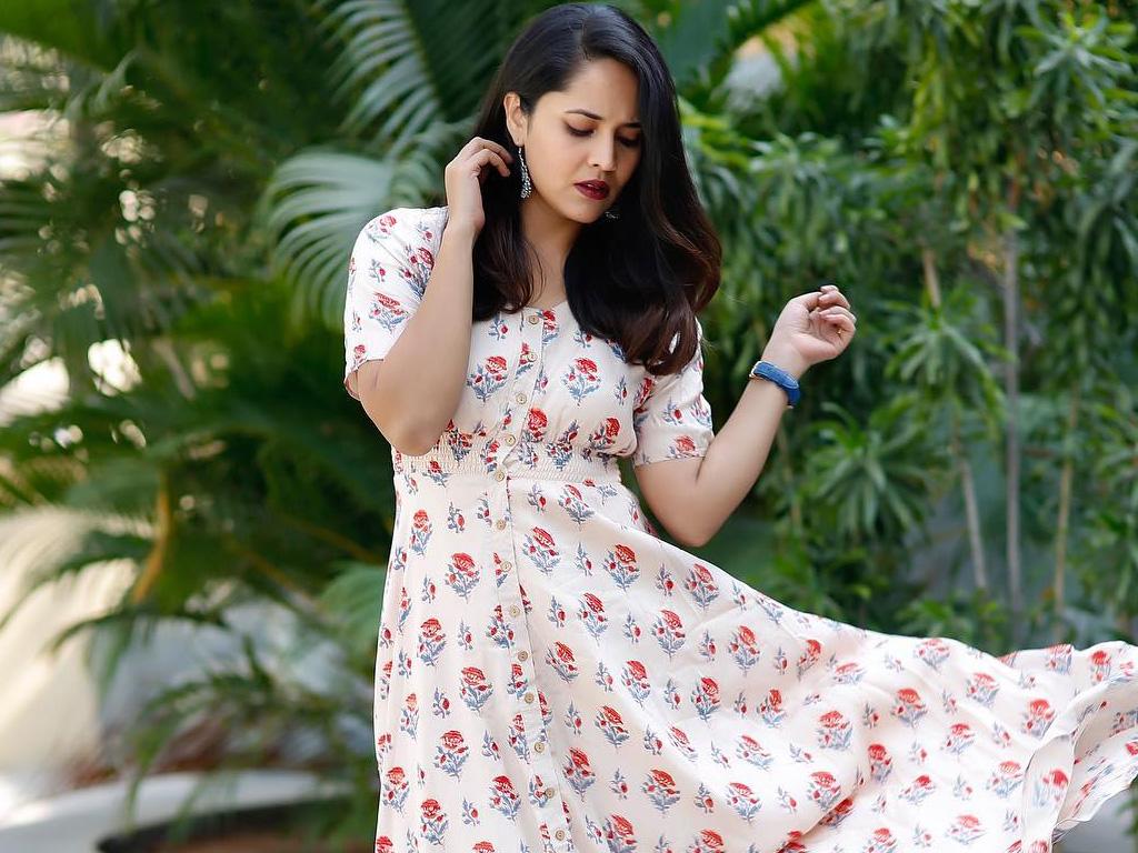 Anasuya Bharadwaj HQ Wallpaper. Anasuya Bharadwaj Wallpaper