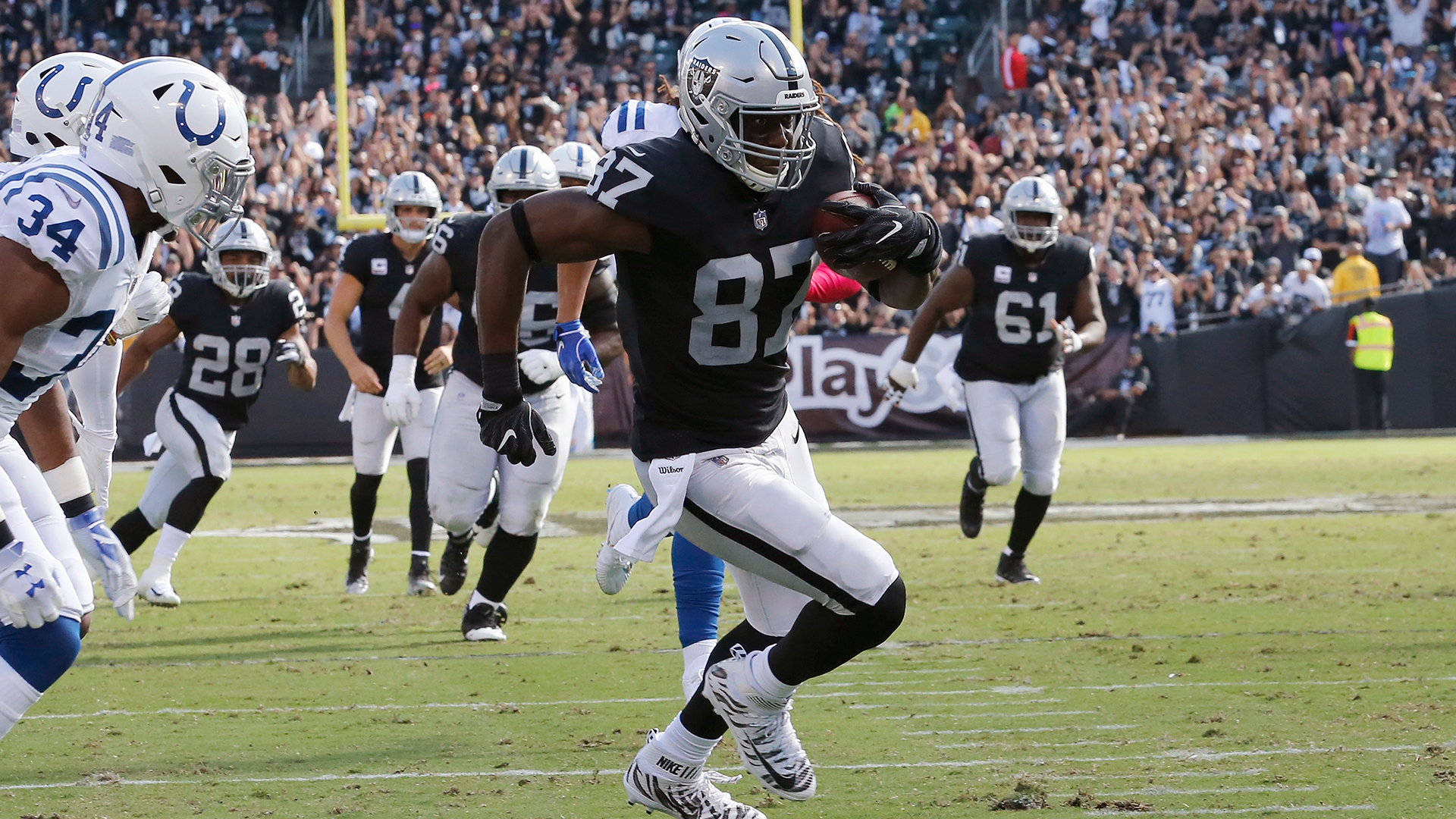 Former Raiders tight end Jared Cook signs with New Orleans Saints