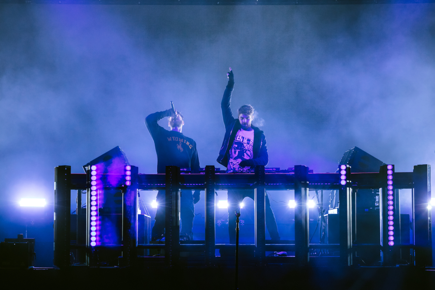 The Chainsmokers And ILLENIUM Takeaway Wallpapers Wallpaper Cave