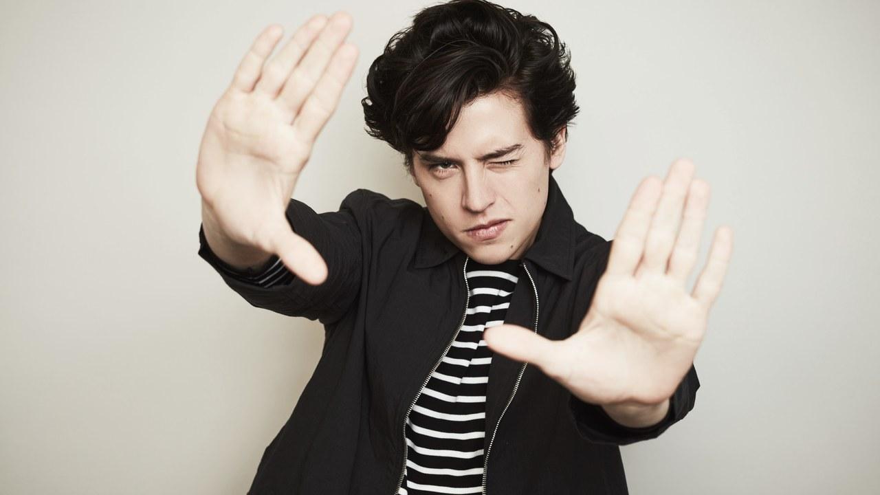 Cole Sprouse Jokes That Lili Reinhart Kissing Scenes Are Part of His