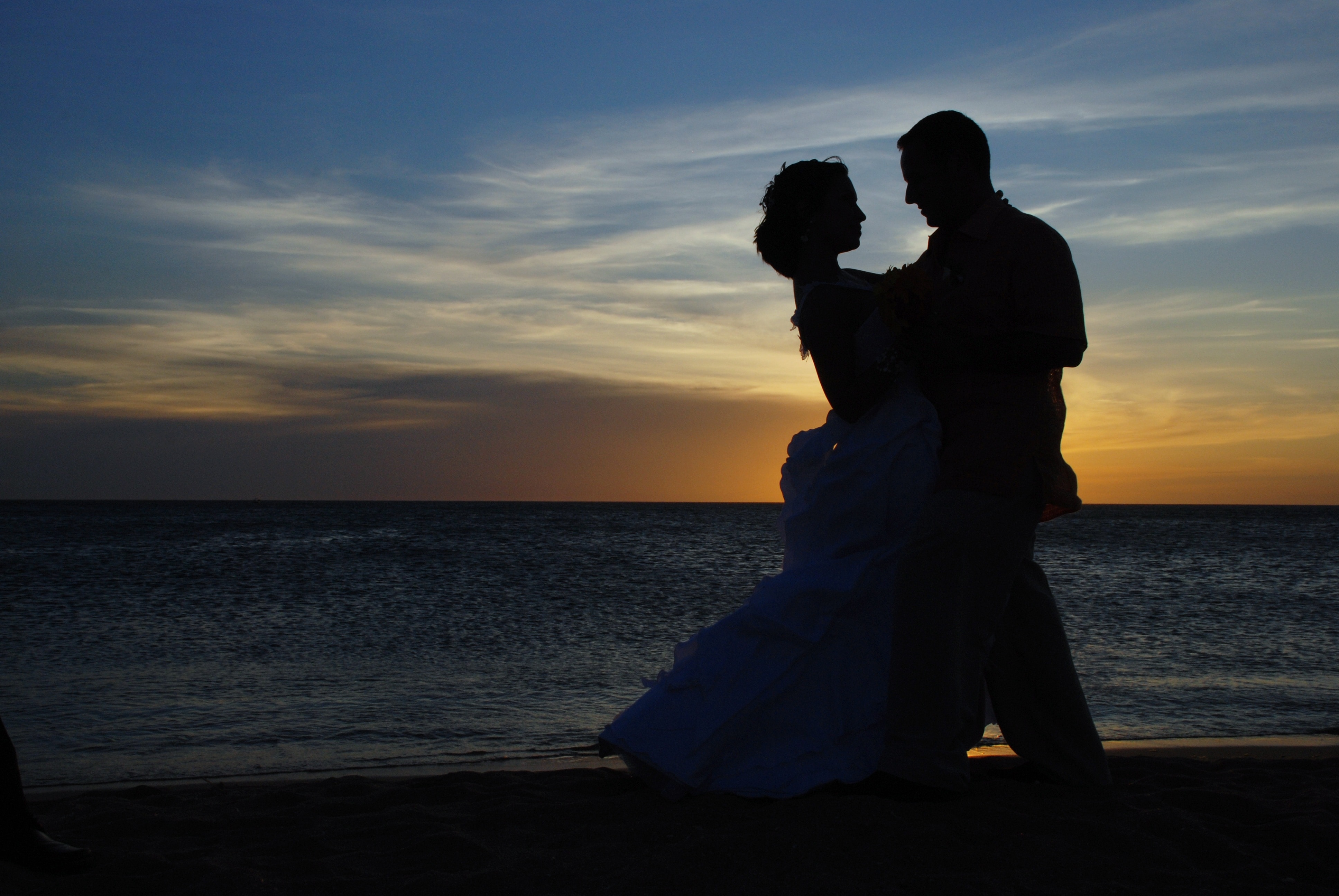 silhouette of couple dancing free image