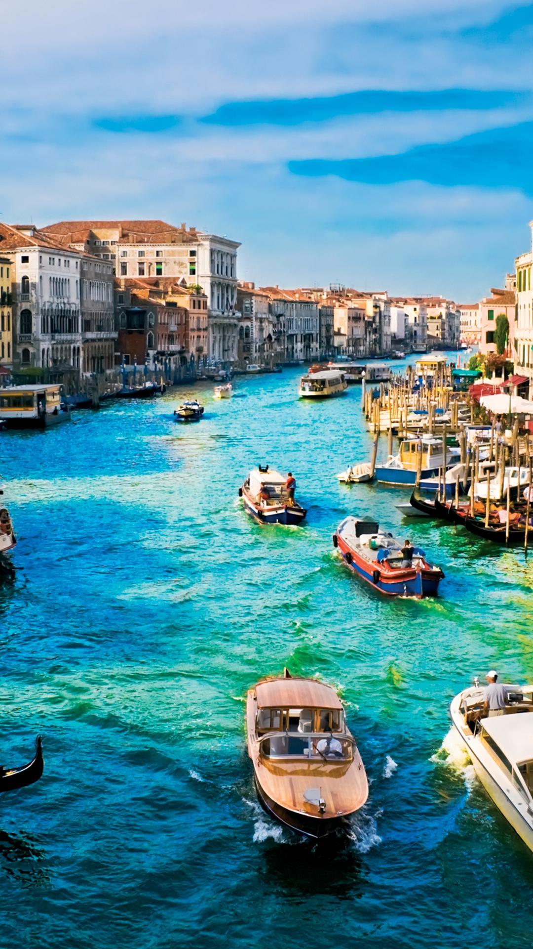 Beautiful Venice Italy Water Boats Blue Horizion Android Wallpaper free download