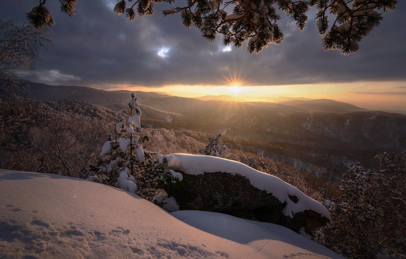 Wallpaper winter, the sun, rays, snow, landscape, sunset, mountains