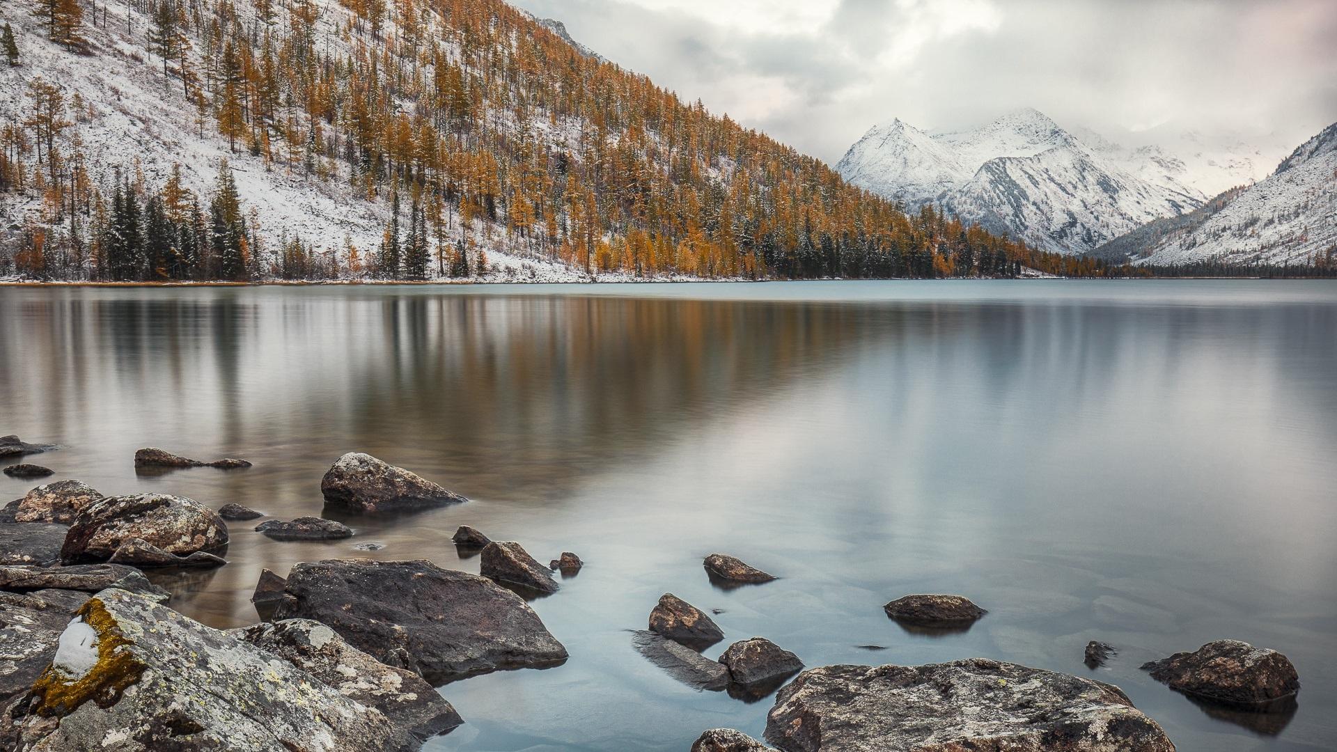 Wallpaper Altai Mountains, ridge, Multinskoe Lake, trees, stones