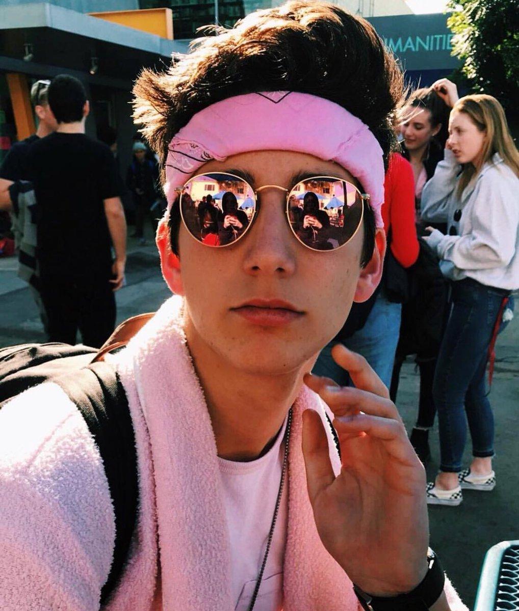 ✧Abby ✧ 17th birthday to my favorite zombie