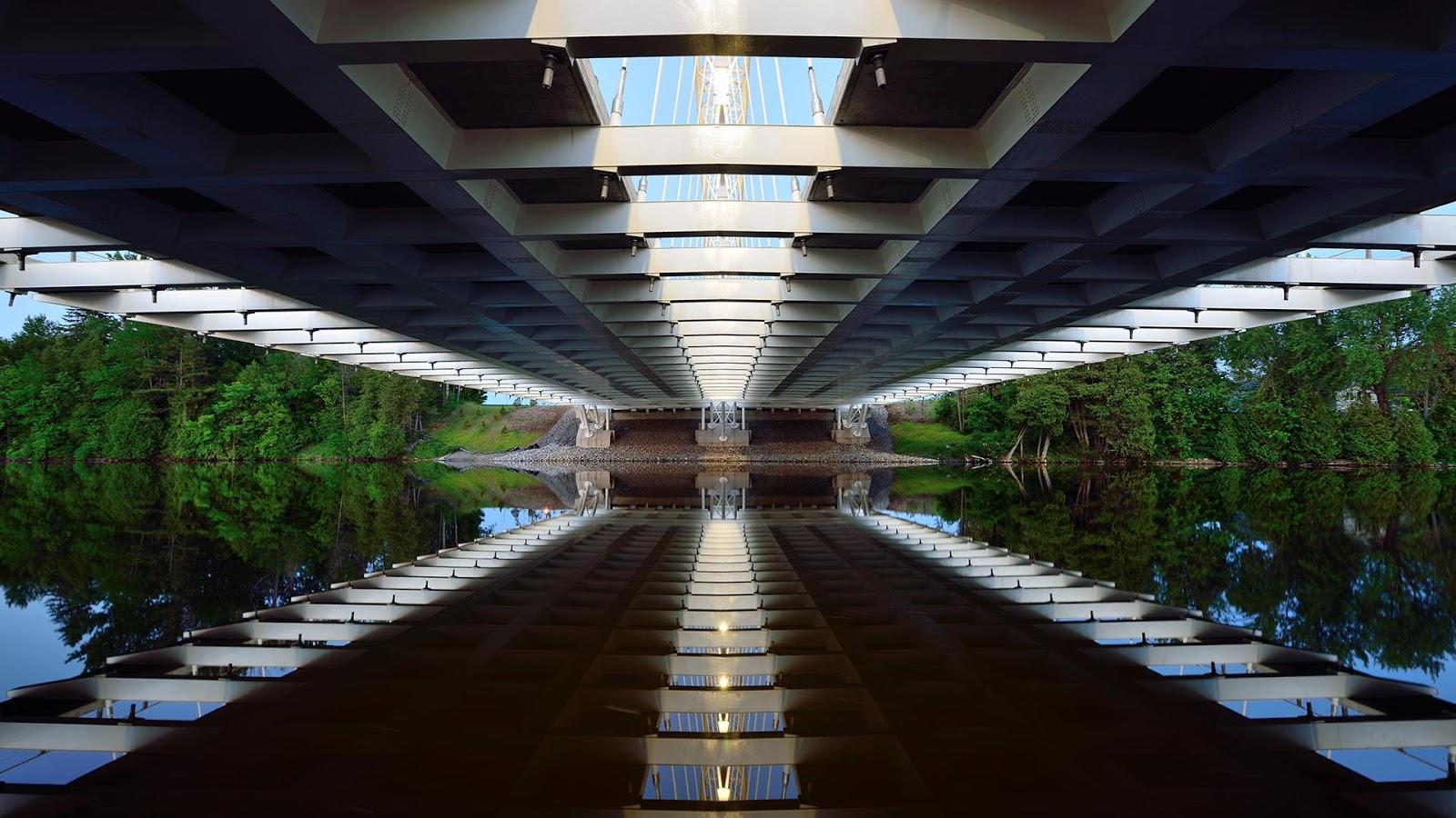 Reflection of the Vimy Memorial Bridge in Ottawa © Saffron Blaze