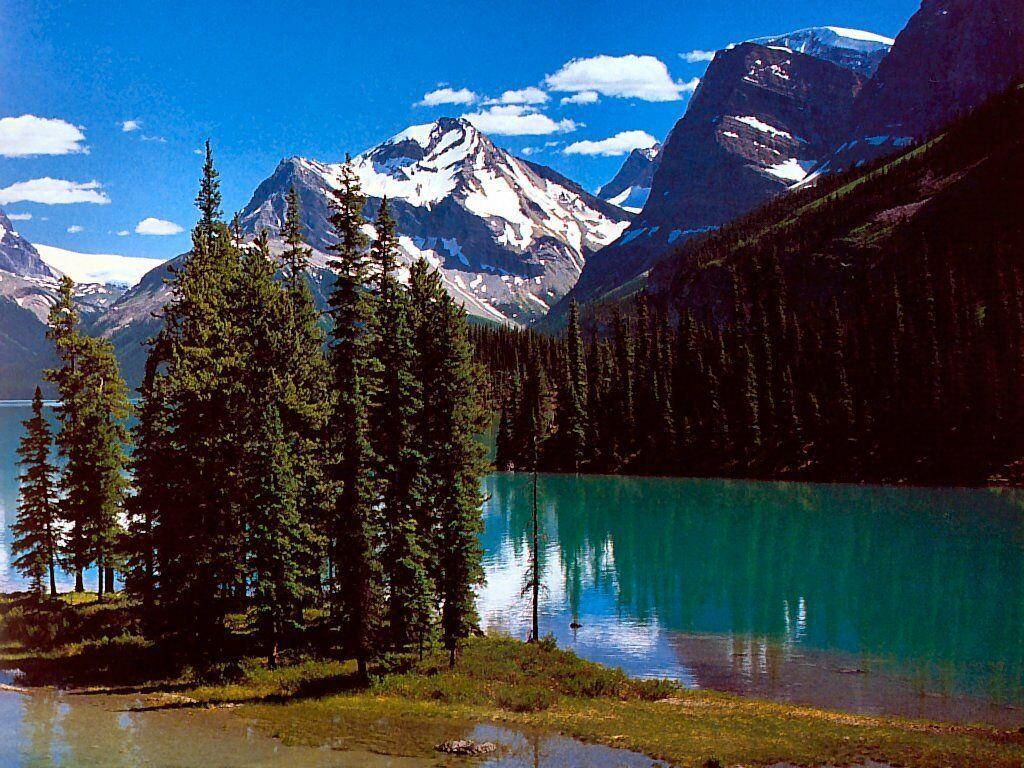 Canadian Rockies Maligne Lake