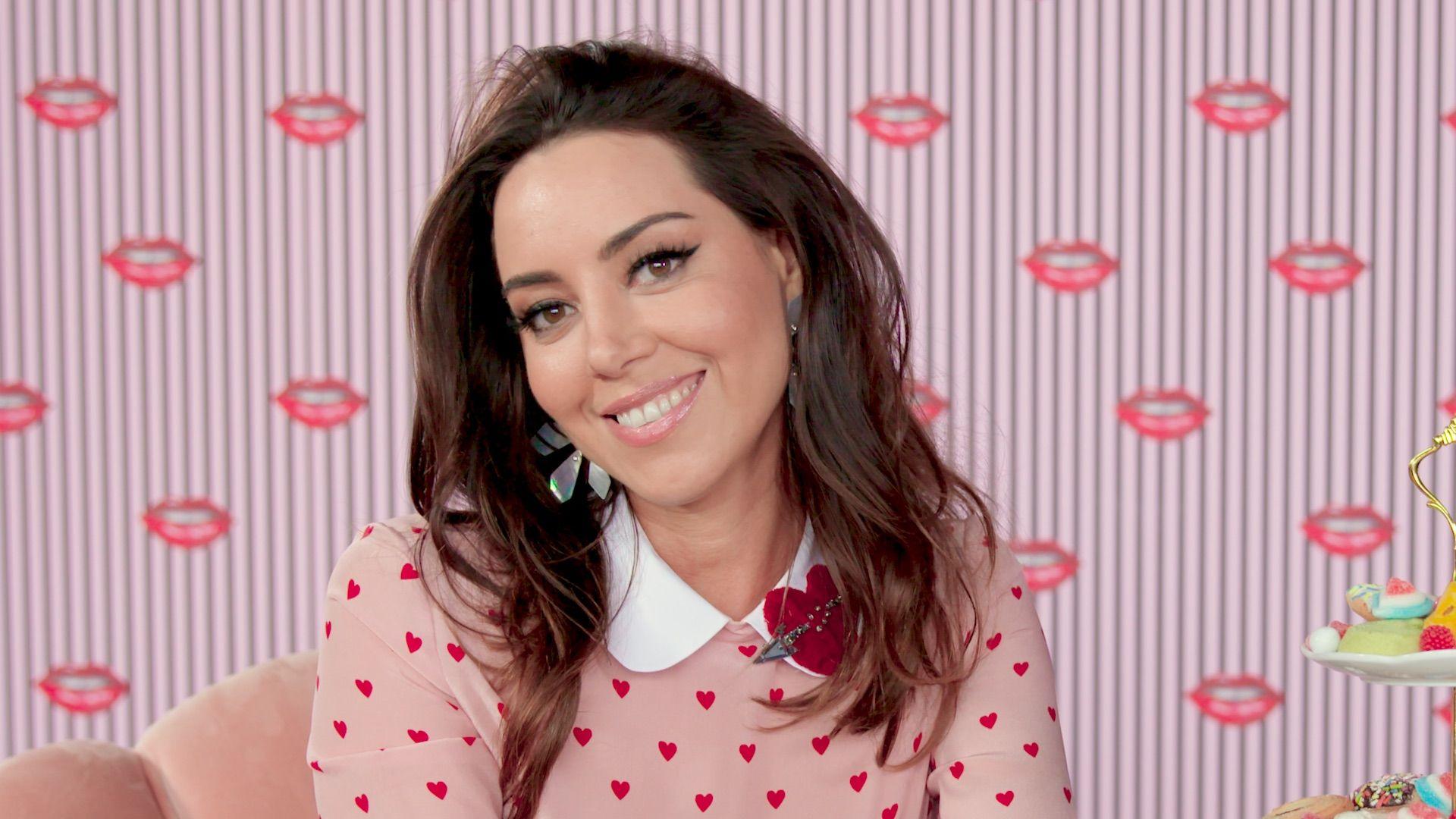 Watch Cosmo July Cover Star Aubrey Plaza Give a Pettiness Lesson