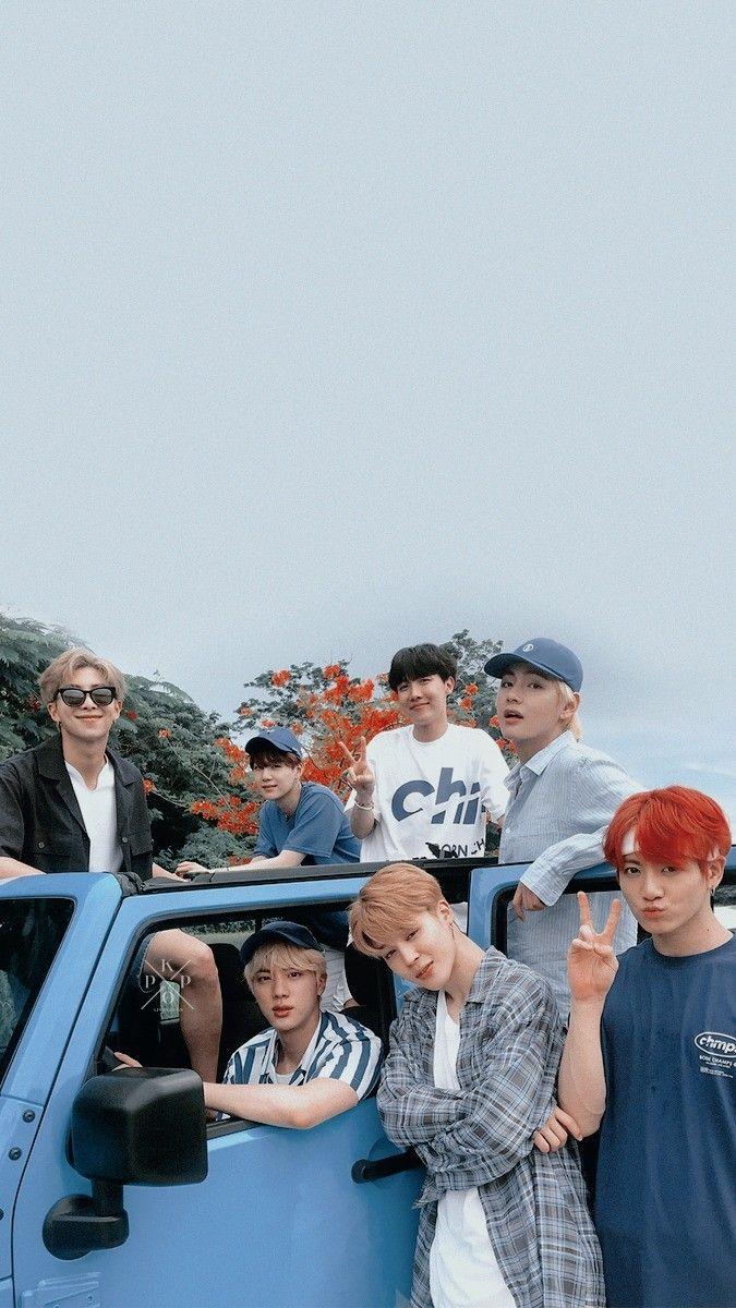Featured image of post Bts Brown Aesthetic Ot7 Wallpaper : V @bts summer package 2016 in dubai.