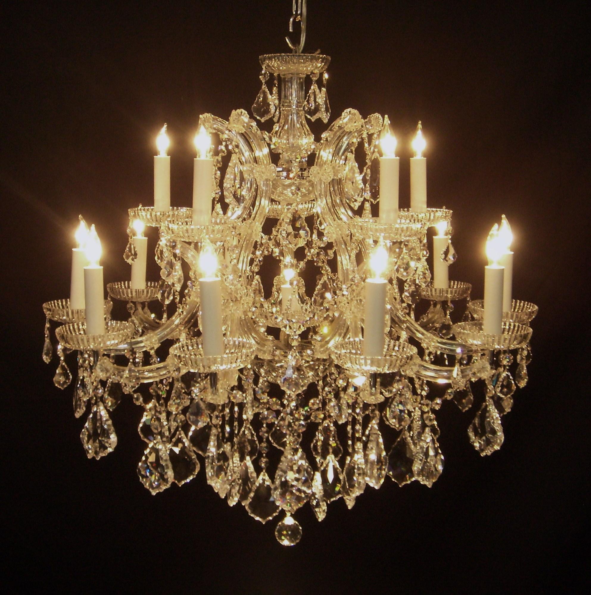 Chandelier Wallpaper (image in Collection)