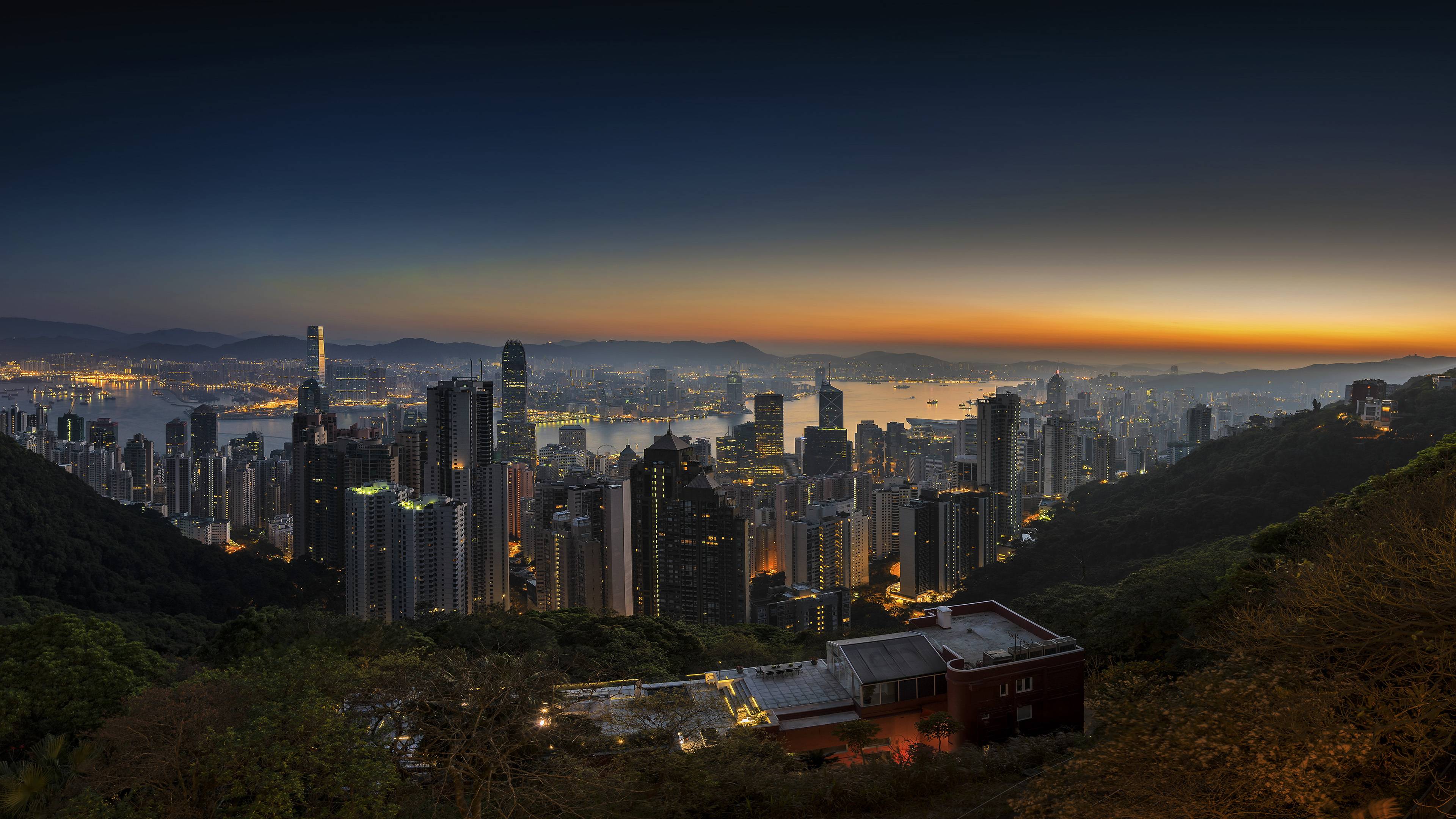 Hong Kong at sunrise [4K]