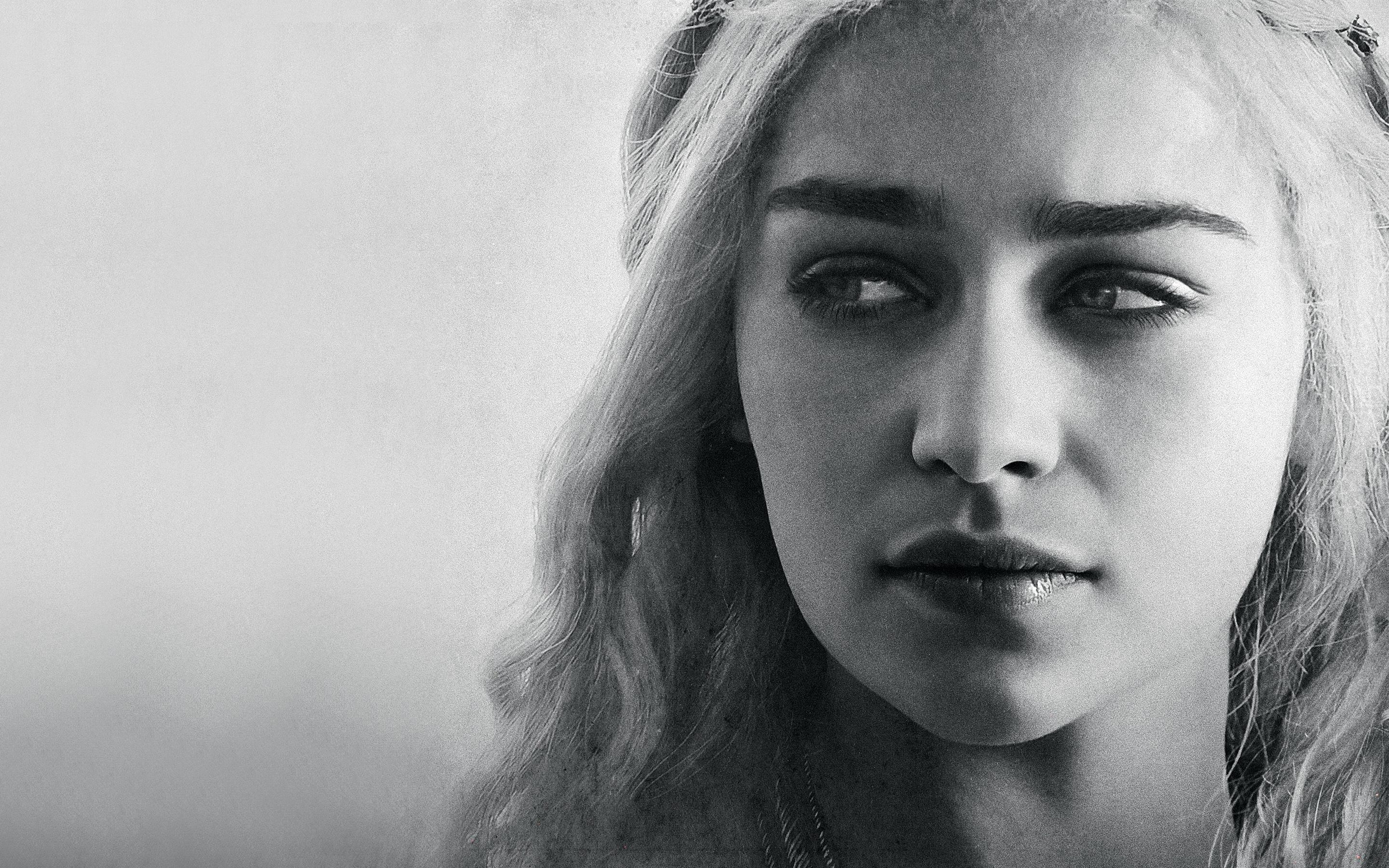 Daenerys Targaryen Emilia Clarke Wallpaper