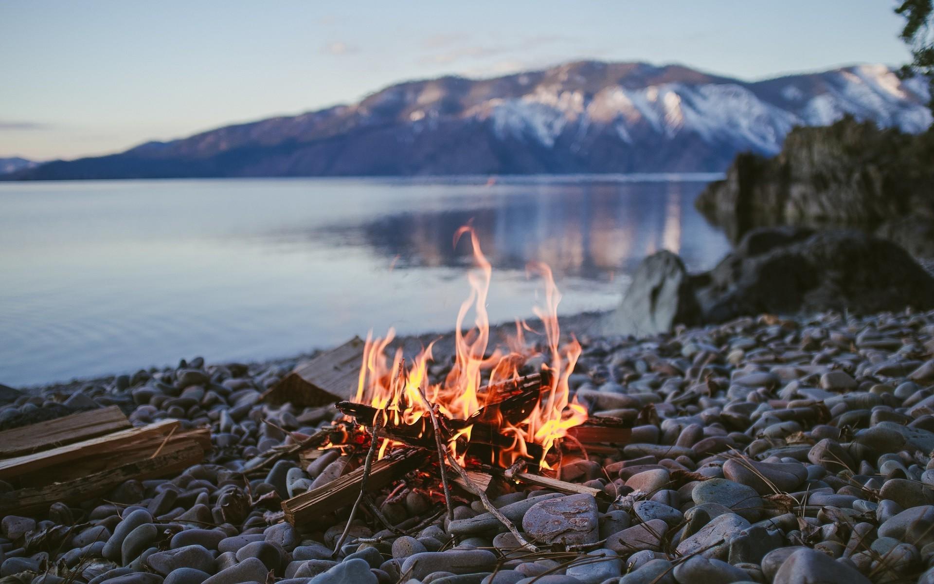 Campfire Wallpapers - Top Free Campfire Backgrounds - WallpaperAccess