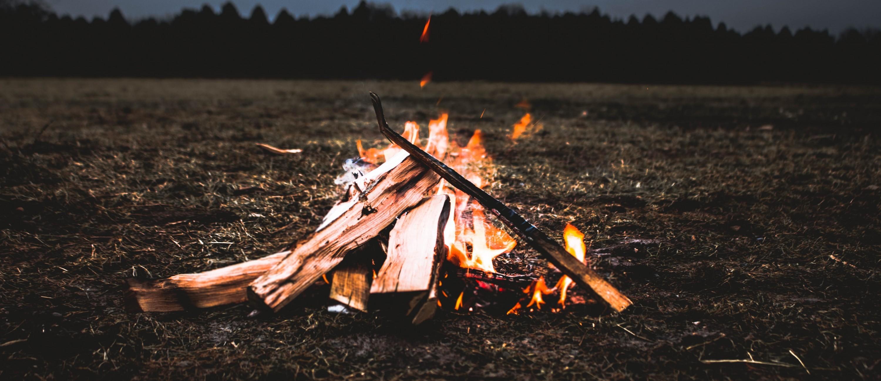 Download 3000x1300 Bonfire, Campfire, Night, Field, Firewood