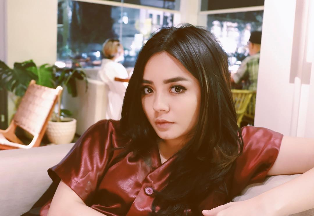 Biodata dan Profil Gita Sinaga