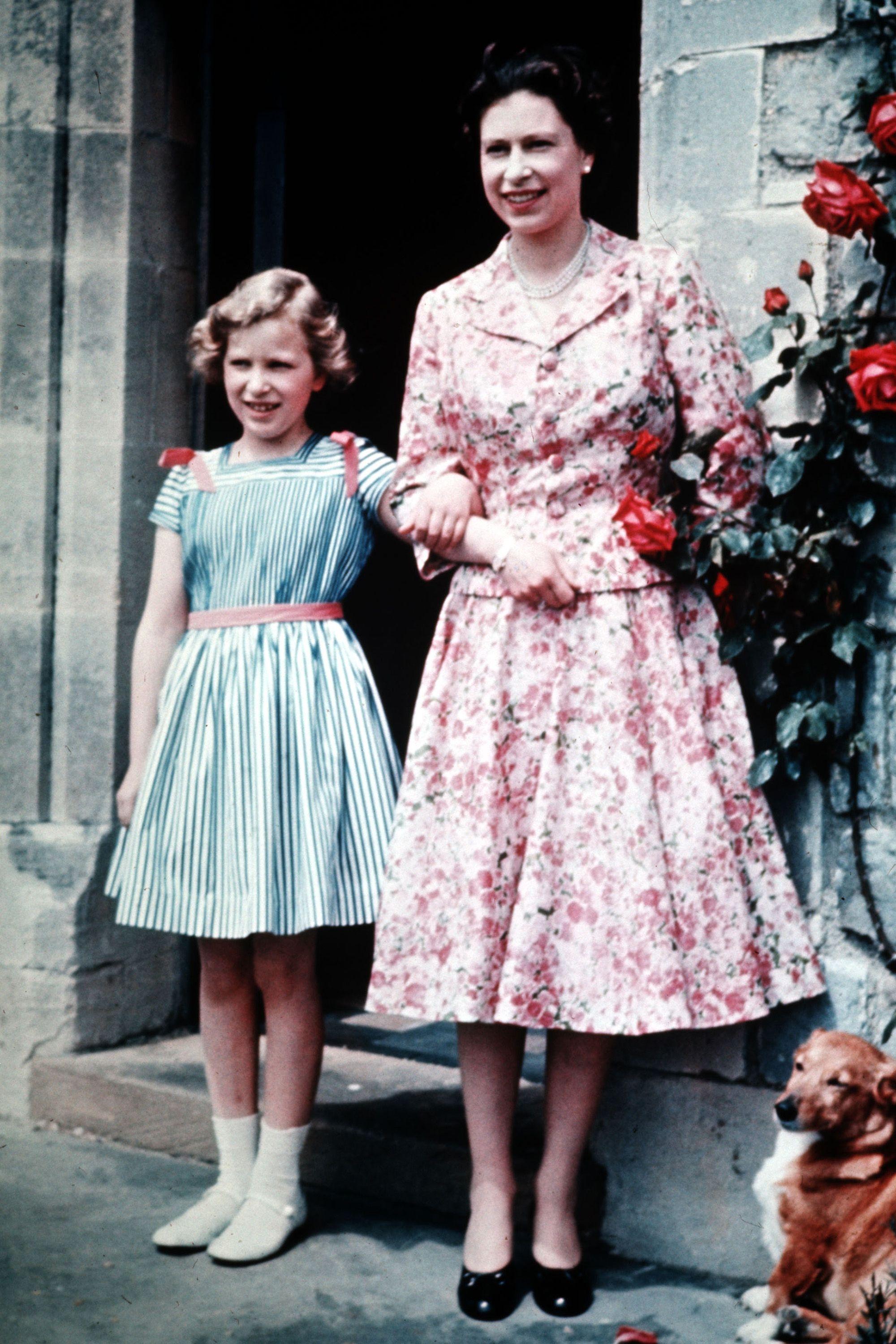 Photo of the British Royal Family History of the British