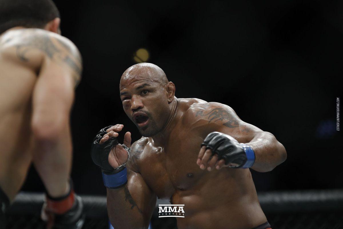 Robert Whittaker vs. Yoel Romero 2 UFC 225 scorecard