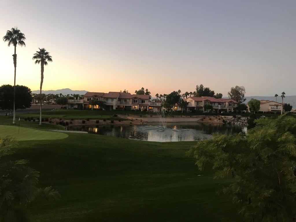 COACHELLA STAGECOACH, POOL JACUZZI, SUNSET VIEW, TENNIS CENTER, GOLFERS PARADISE