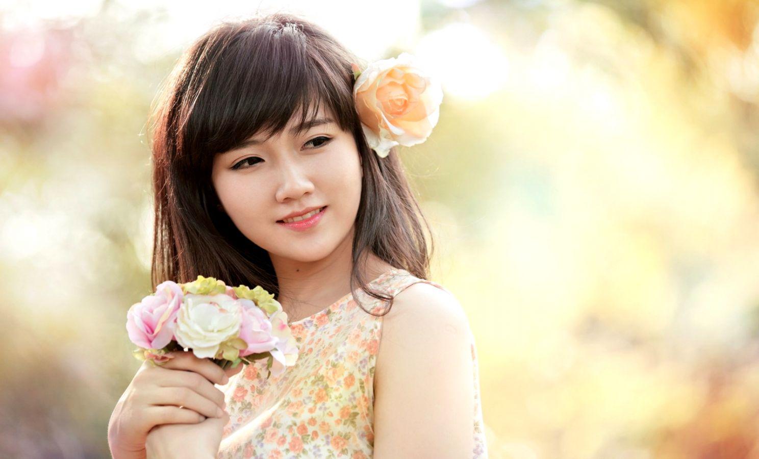 Asian Beauty Girl Photo HD Wallpaper