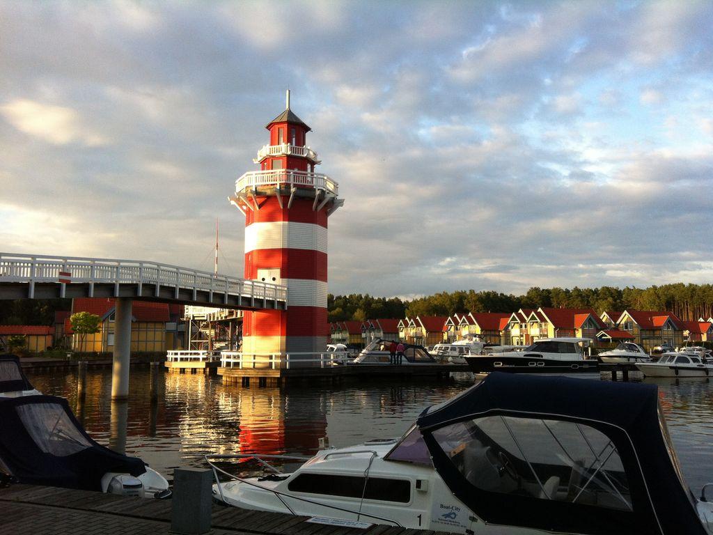 Cozy cottage C1 with jetty fireplace Hafendorf Rheinsberg