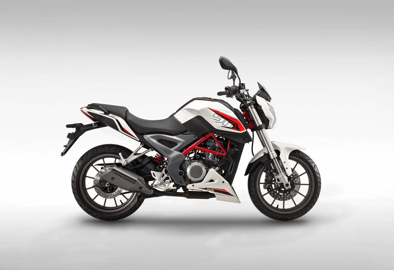 DSK #Benelli TNT 25 to launch in India on December will be