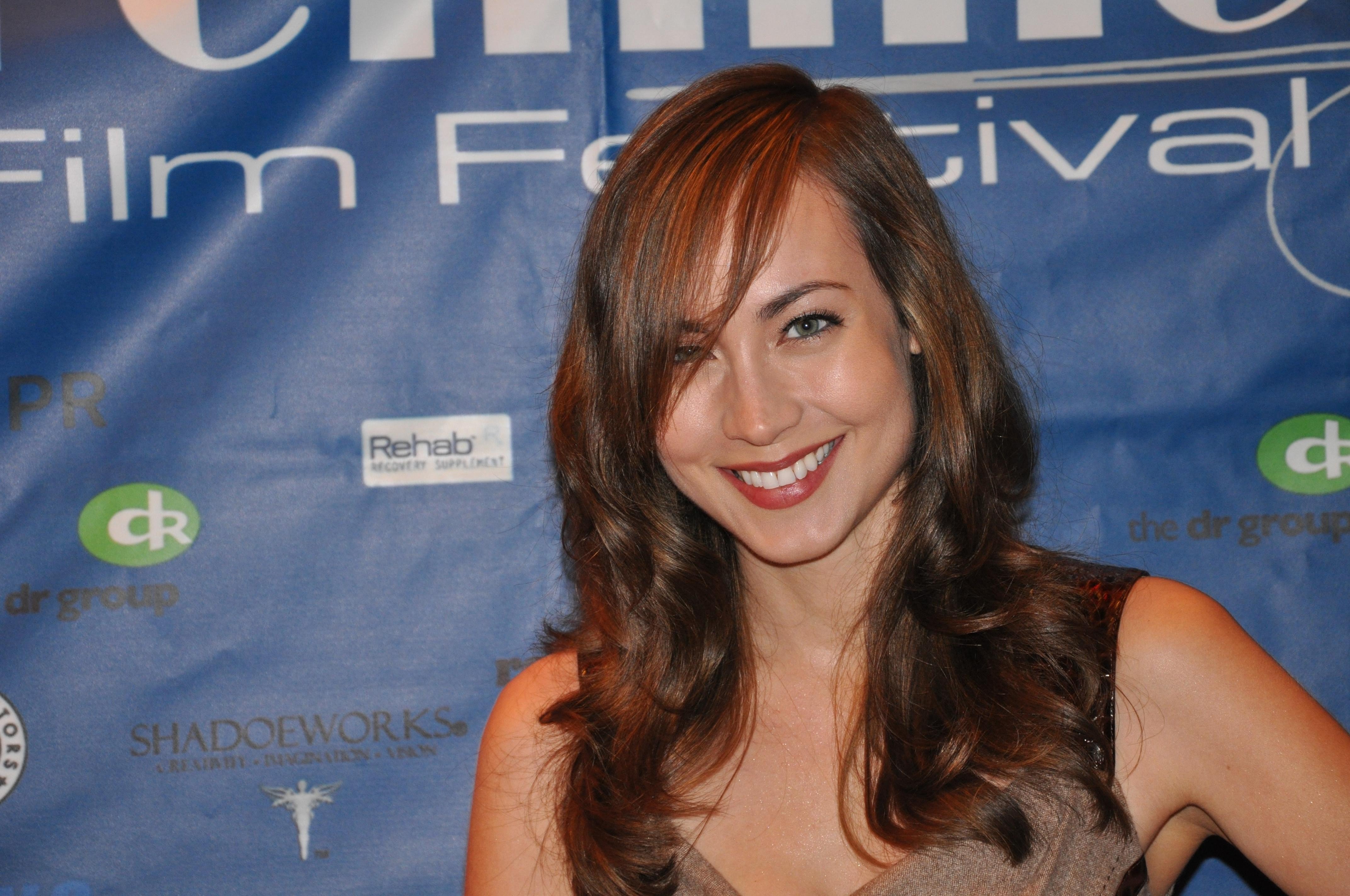 brunettes, women, Courtney Ford :: Wallpapers.