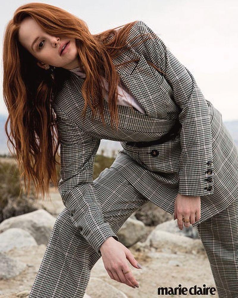 Madelaine Petsch wallpaper