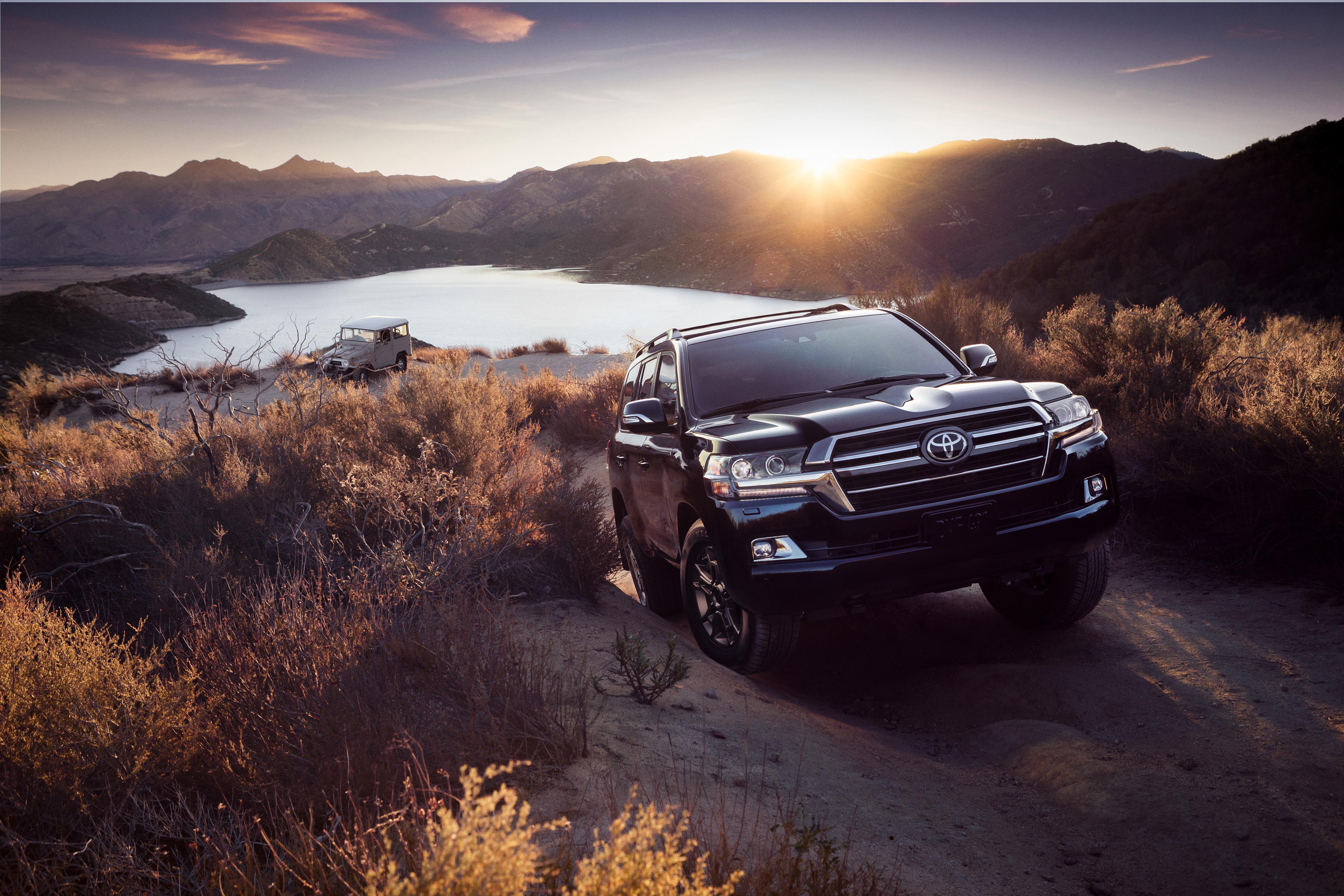 Toyota Land Cruiser Heritage Edition Picture, Photo
