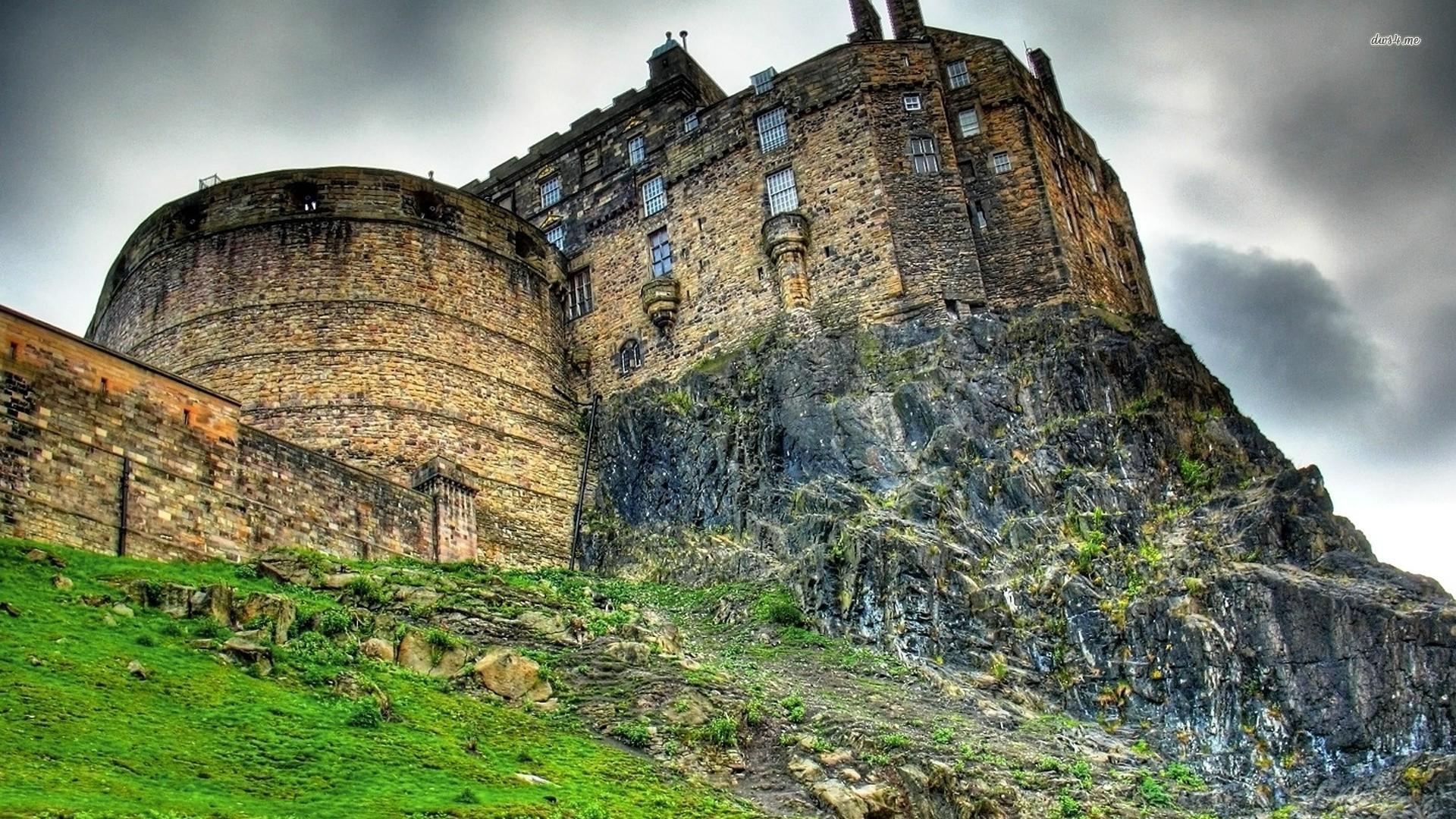 Edinburgh Castle, Scotland wallpaper wallpaper