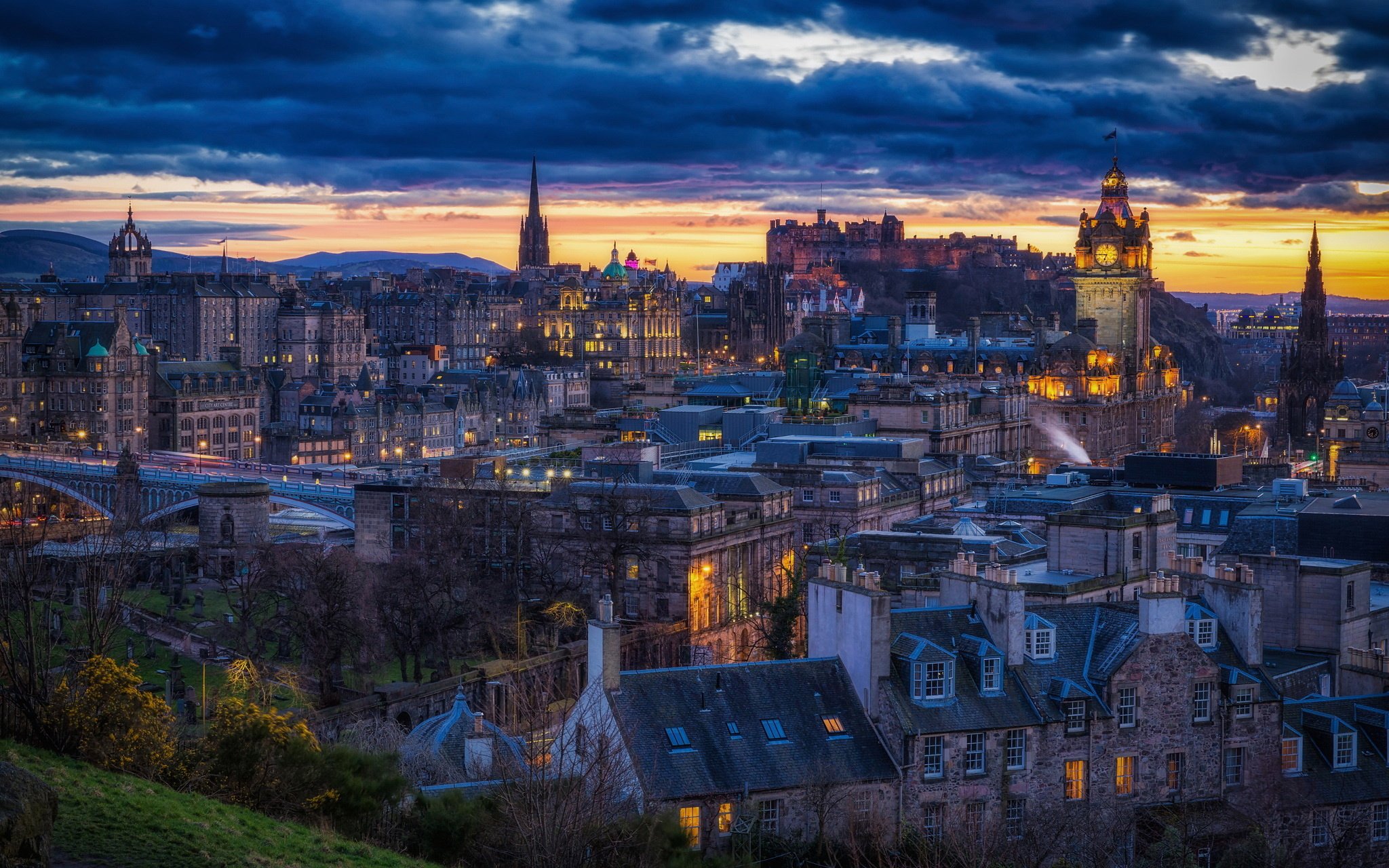 Edinburgh Castle Scotland stronghold city houses buildings dawn