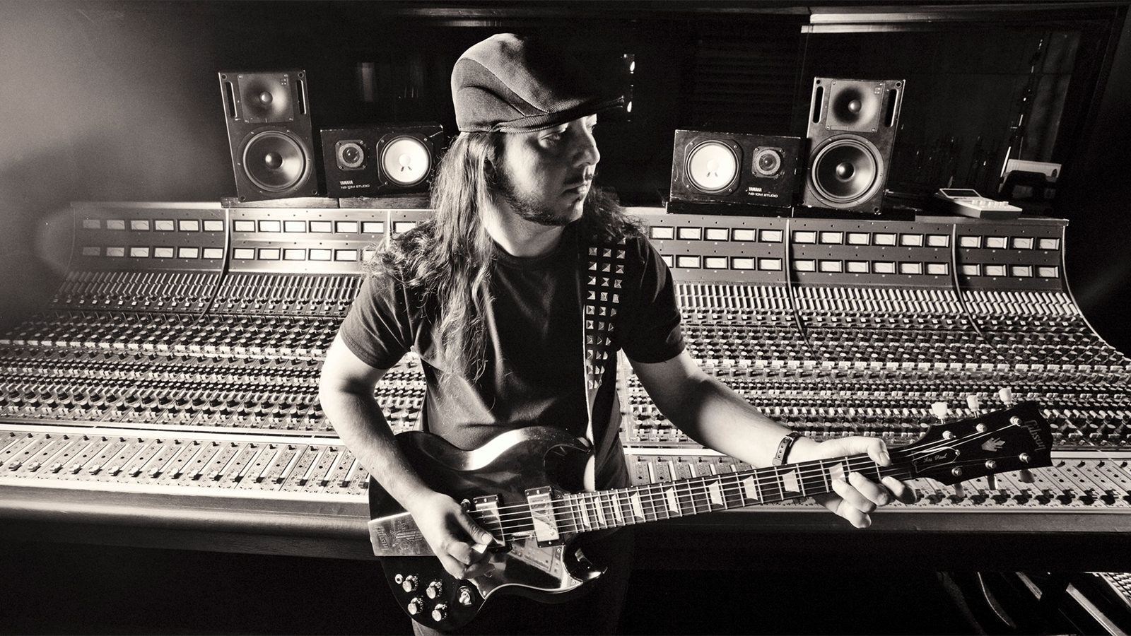 Daron Malakian Reveals Scars On Broadway Song That Malakian