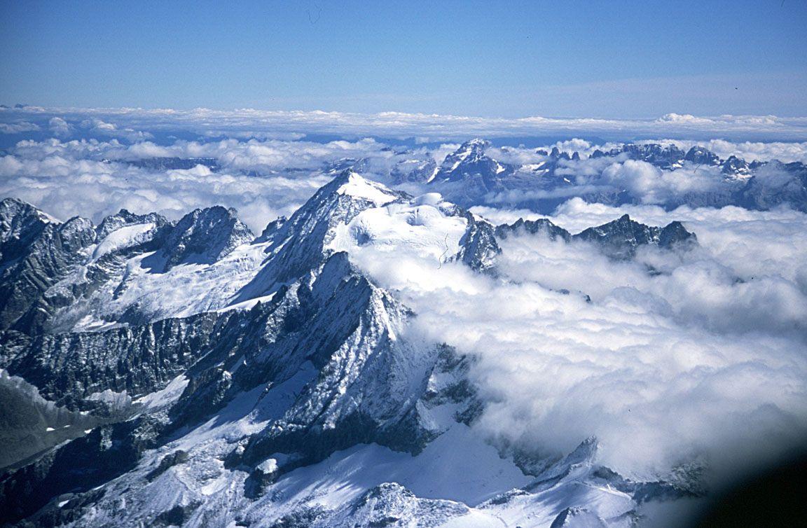 Beautiful Gallery Of Switzerland. Beautiful Alps Mountains
