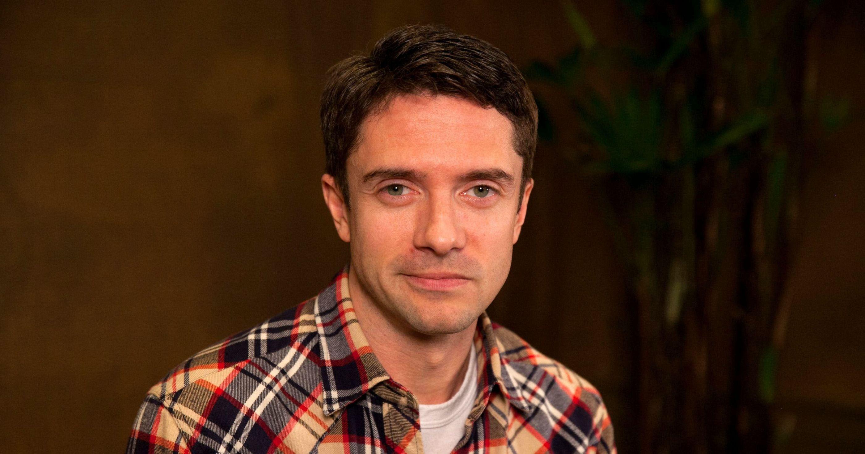 2 HD Topher Grace Wallpapers