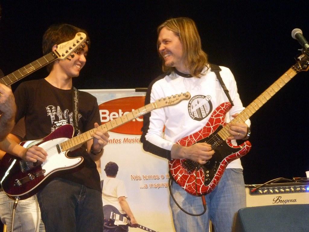 Juninho Afram e Mateus Asato. Maurício Morais