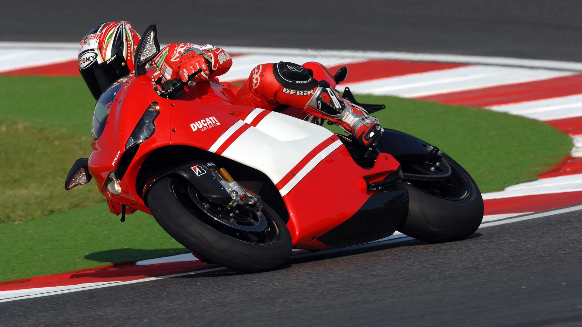 Ducati Desmosedici Rr HD wallpaper