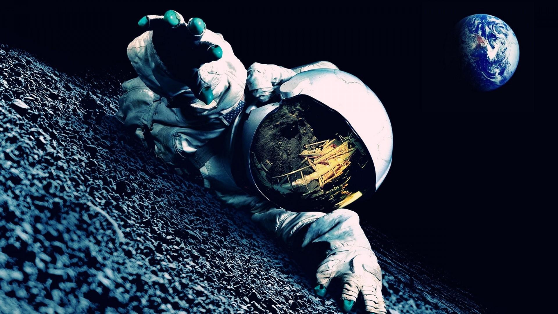 HD Astronaut Wallpaper