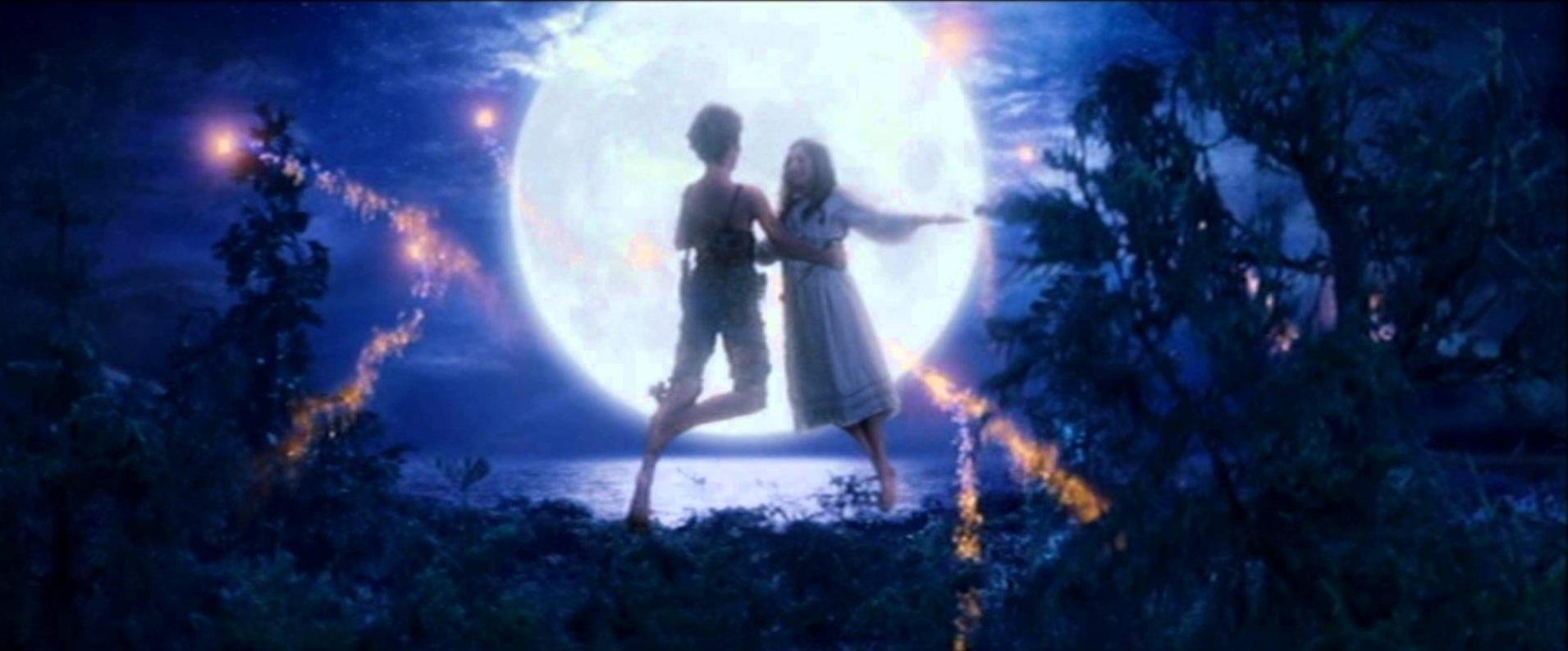 Peter and Wendy :) Pan and Wendy Darling Photo