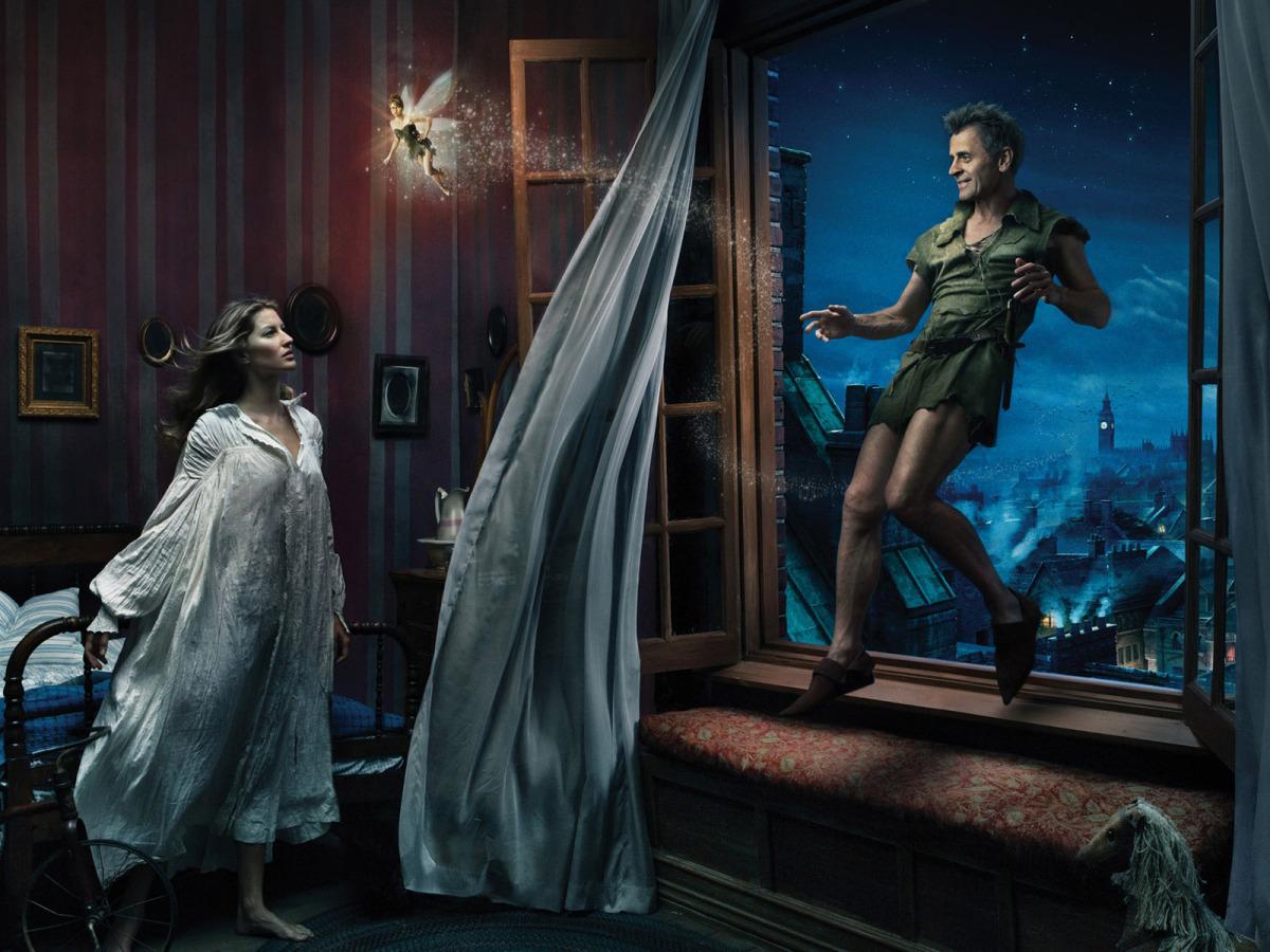 Gisele Bundchen as Wendy, Mikhail Baryshnikov as Peter Pan and Tina