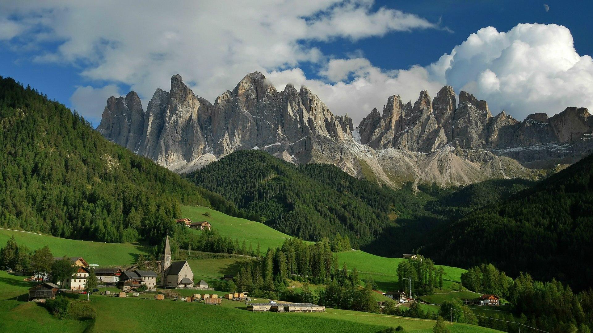 Dolomites Mountains, Italy wallpaper and image, picture, photo