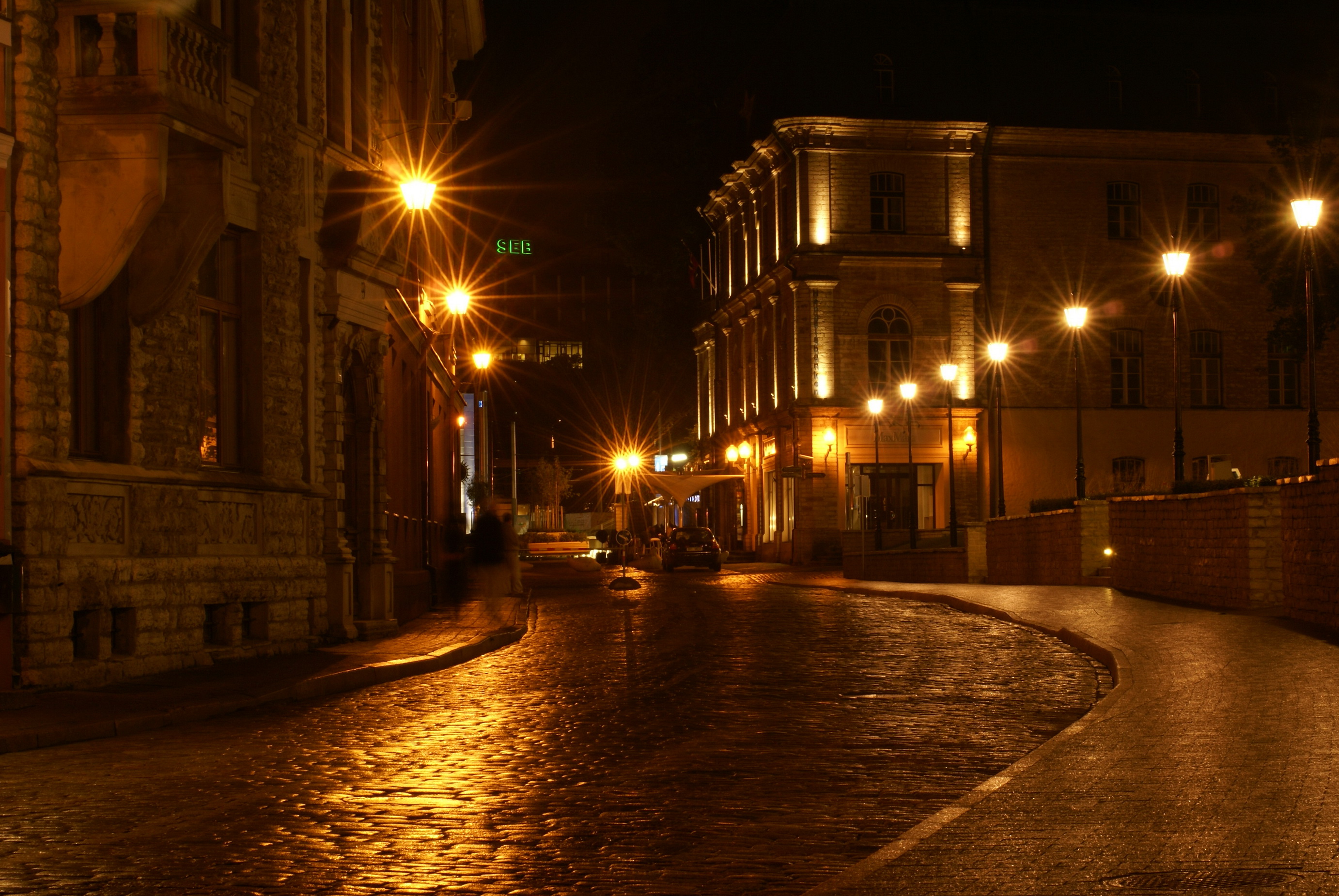 Street Lights At Night HD Wallpaper, Background Image