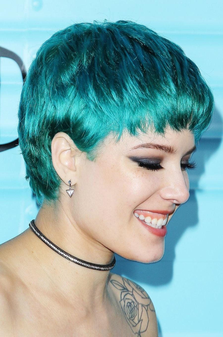 Halsey Hair Evolution: See Photo